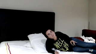 من به او lechita در حالی که یکی دیگر از fucks در