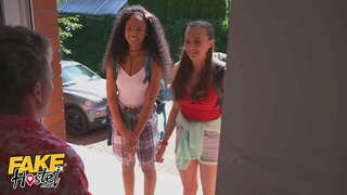 Falsa Gastejo Varma Trio kun Perfekta Paruoj Stacey Cruz kaj Romy Indy