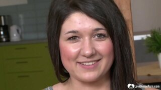 Amatori frumusete va suge pula lui negru greu și de a lua puss ei futut tare.