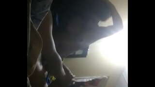 Chaparrita vizuri bitch anafurahia kuwa jogoo hadi ndani